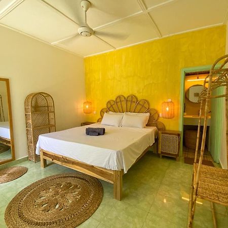 Banana Surf House Arugam Bay Exterior foto