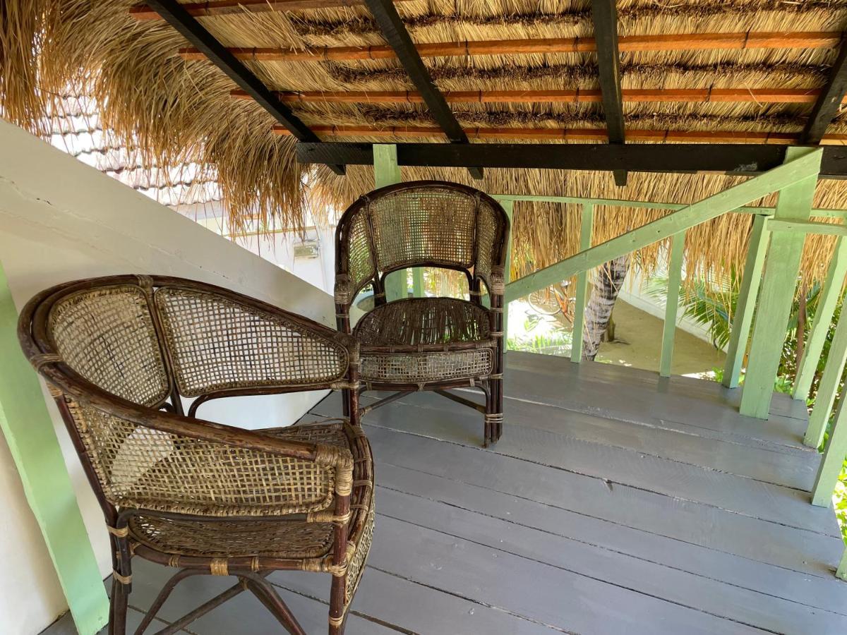 Banana Surf House Arugam Bay Exterior foto