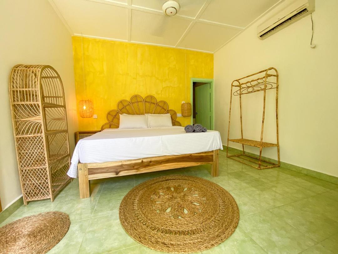 Banana Surf House Arugam Bay Exterior foto